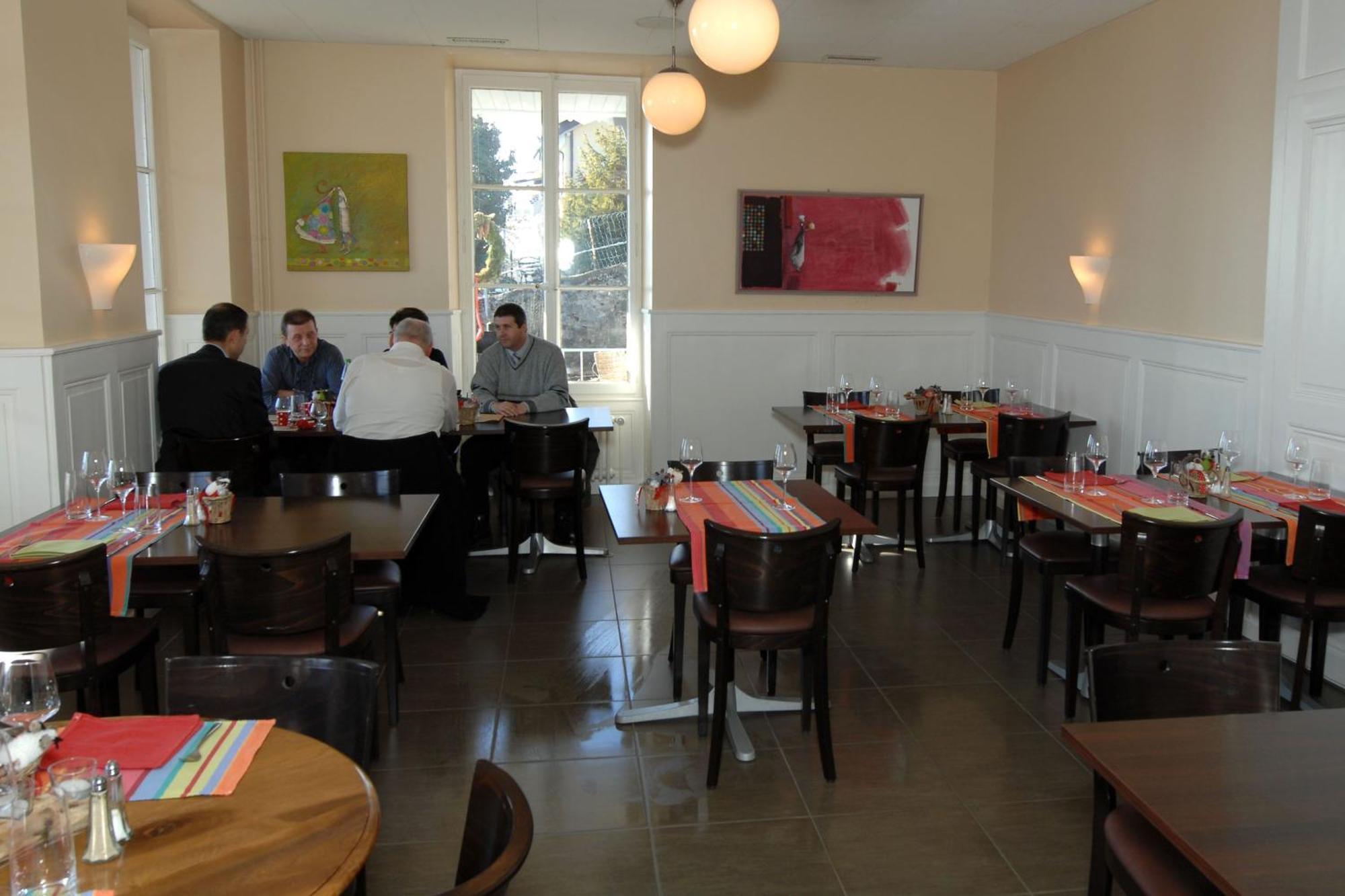 Auberge De La Gare Grandvaux Kültér fotó